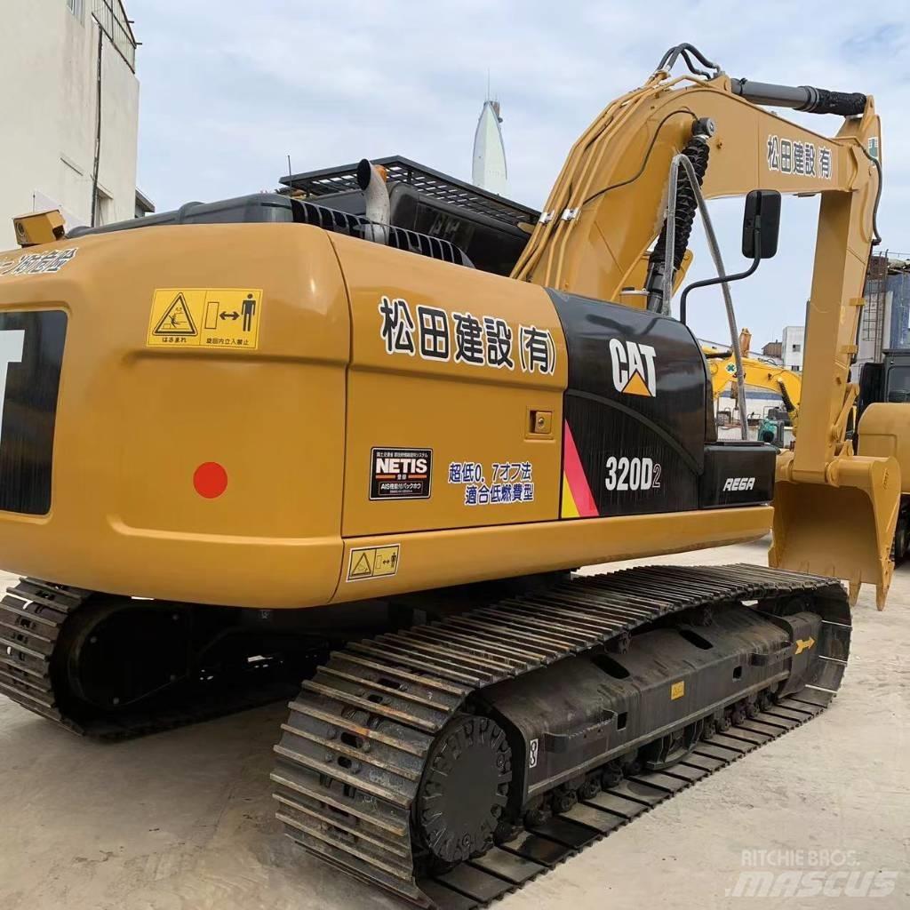 CAT 320 Bagri goseničarji