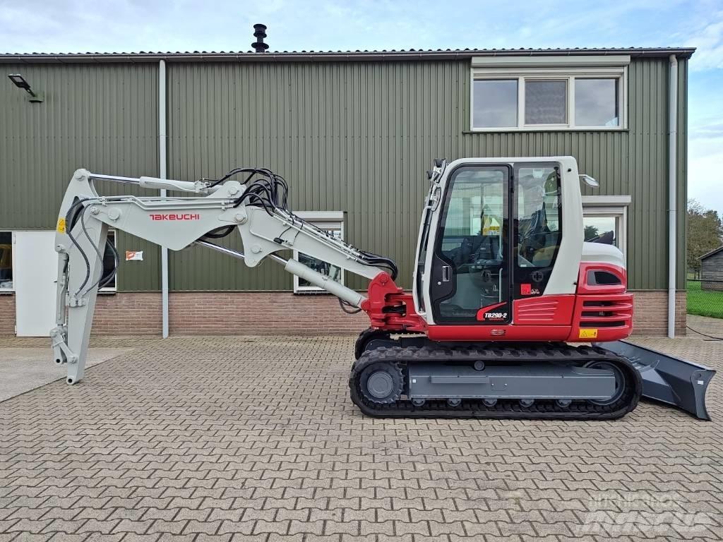 Takeuchi TB290-2 Midi bagri 7t – 12t