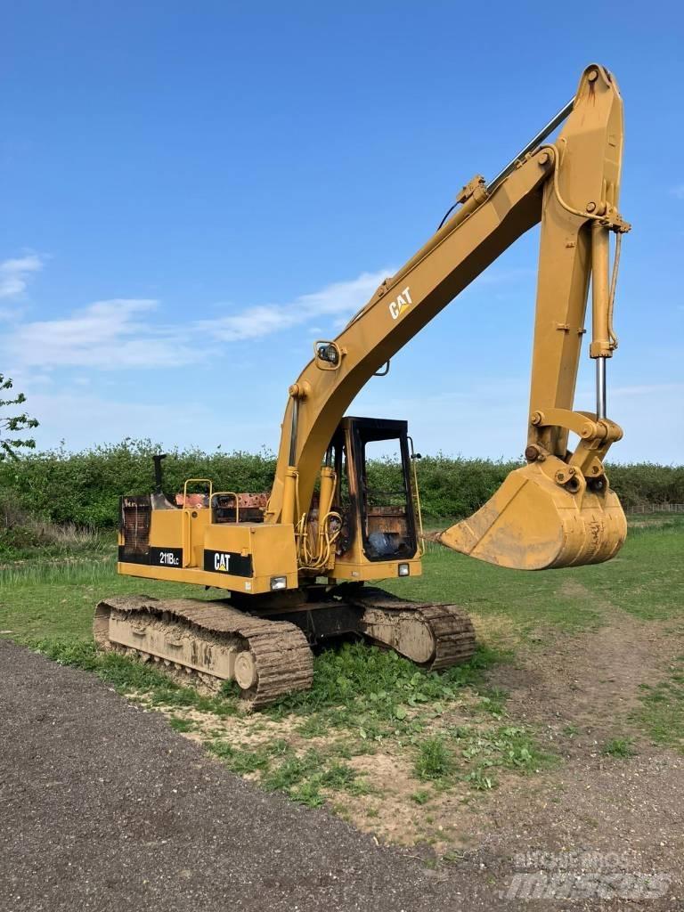 CAT 211 B LC Bagri goseničarji