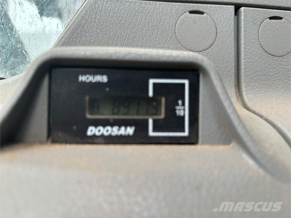 Doosan DX170W-5 Bagri na kolesih