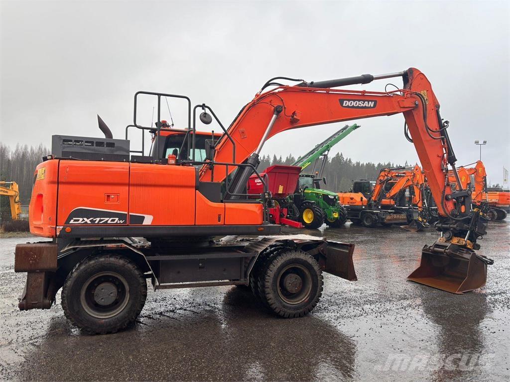 Doosan DX170W-5 Bagri na kolesih