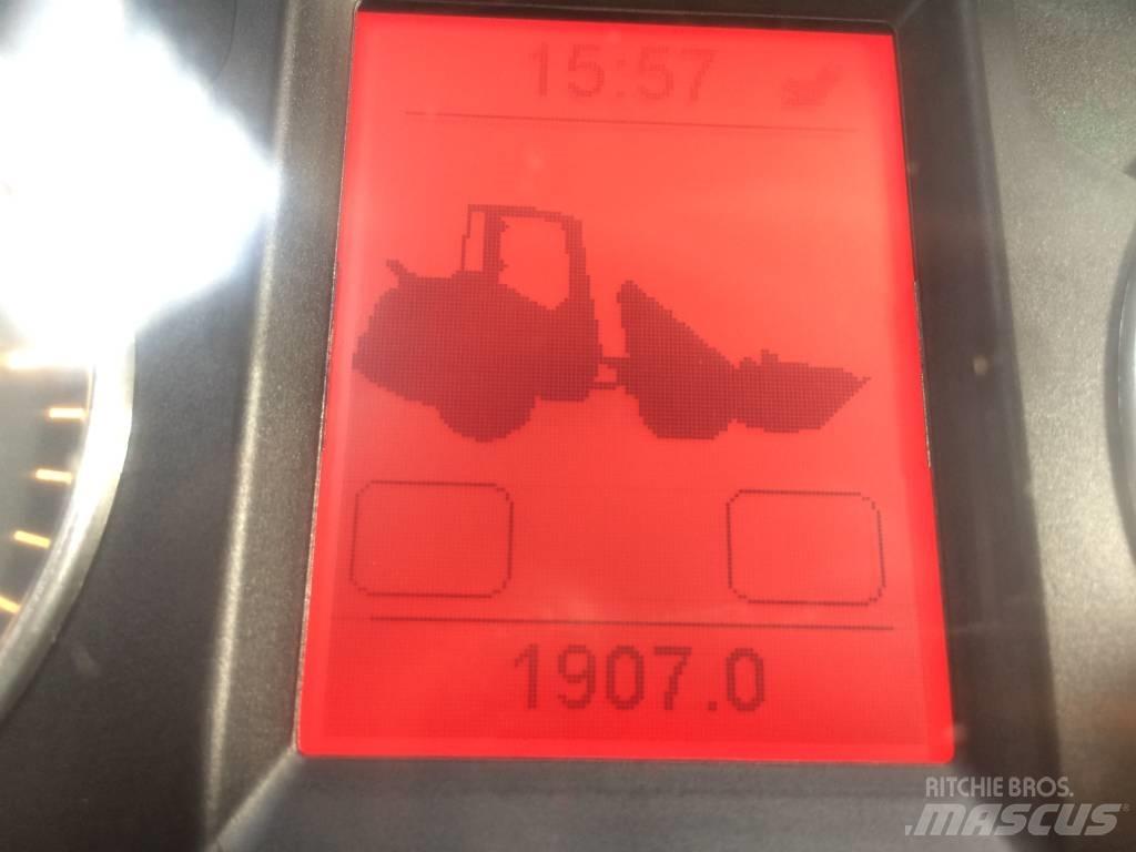 Mecalac AX 850 Kolesni nakladalci