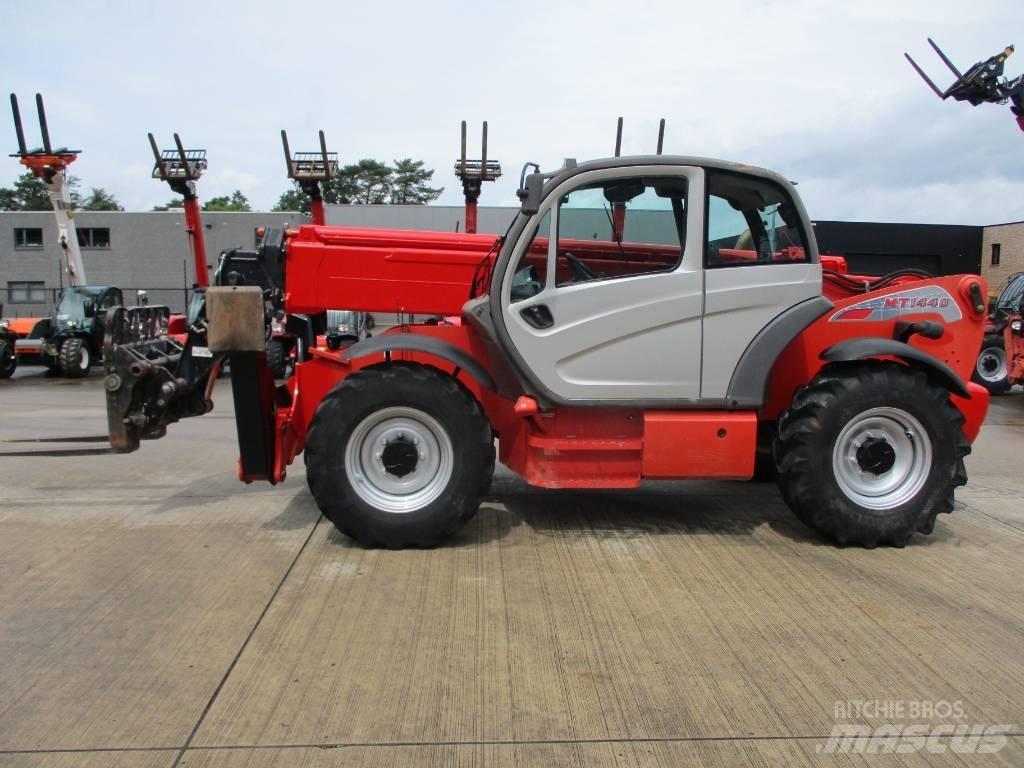 Manitou MT 1440 (066) Teleskopski viličarji