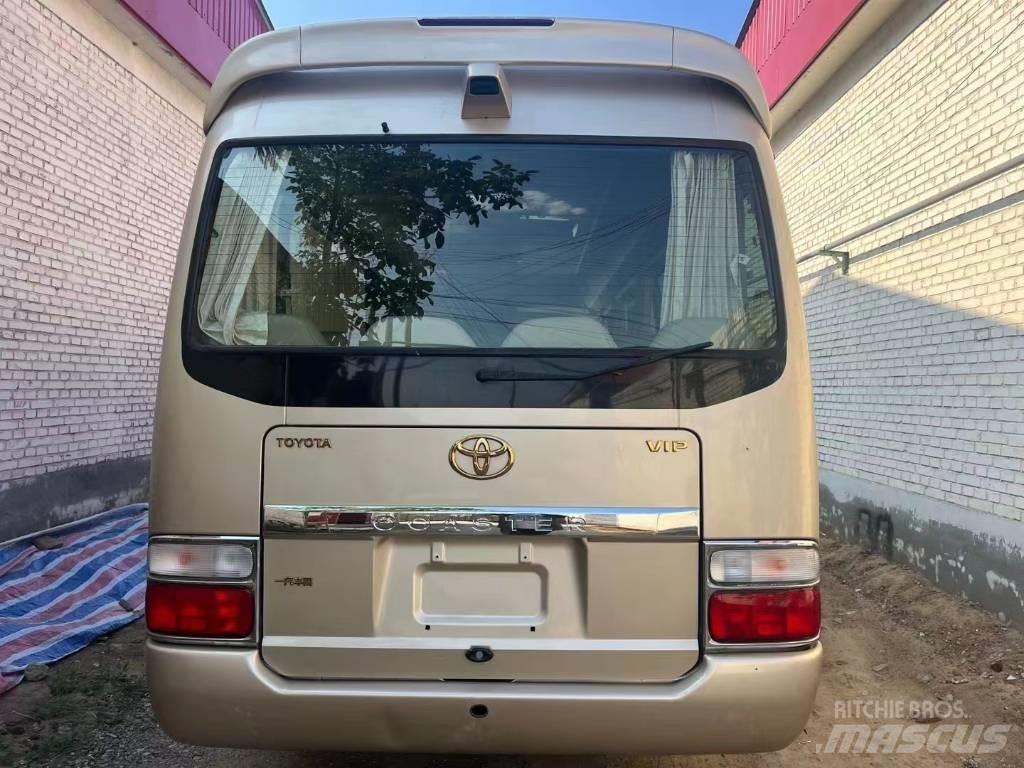 Toyota Coaster Bus Mini avtobusi
