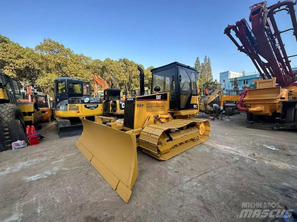 CAT D 5 C Buldožerji goseničarji