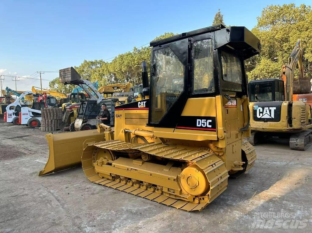 CAT D 5 C Buldožerji goseničarji