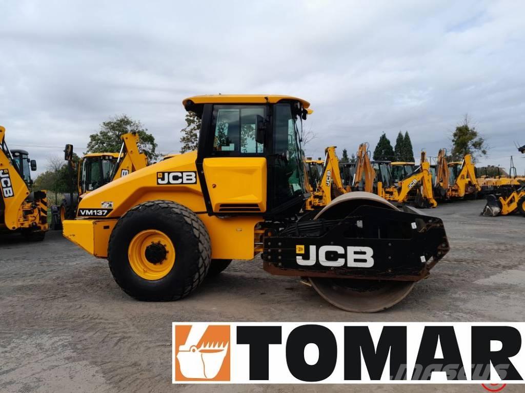 JCB Vibromax VM 137 Dvojni valjarji
