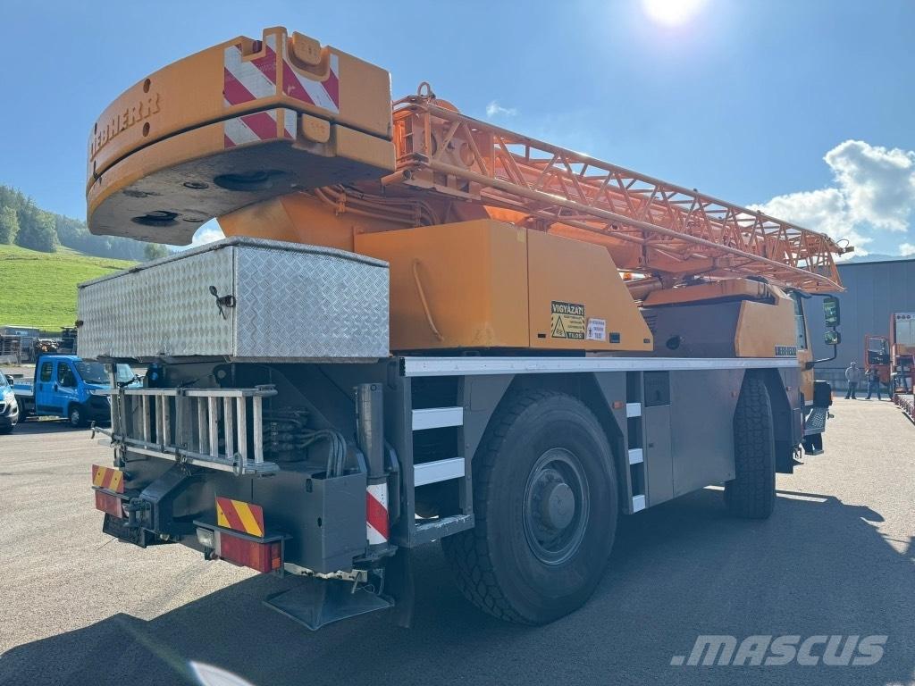 Liebherr LTM 1030-2 Rabljeni žerjavi za vsak teren