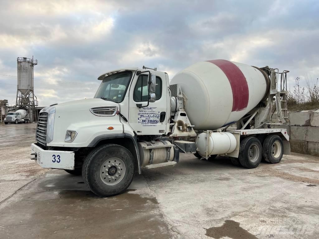 Freightliner SD 114 Drugi tovornjaki