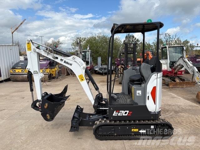 Bobcat E 20 Z Mini bagri <7t