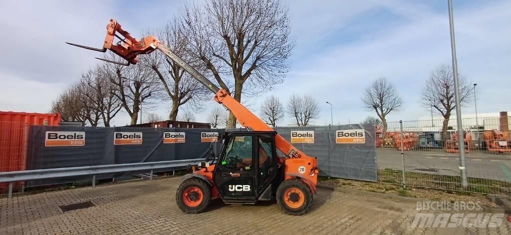 JCB 525-60 T4 F Teleskopski viličarji