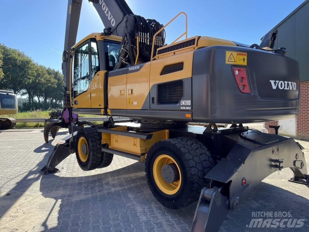 Volvo EW 210 MH Bagri za prekladanje primarnih/sekundarnih surovin