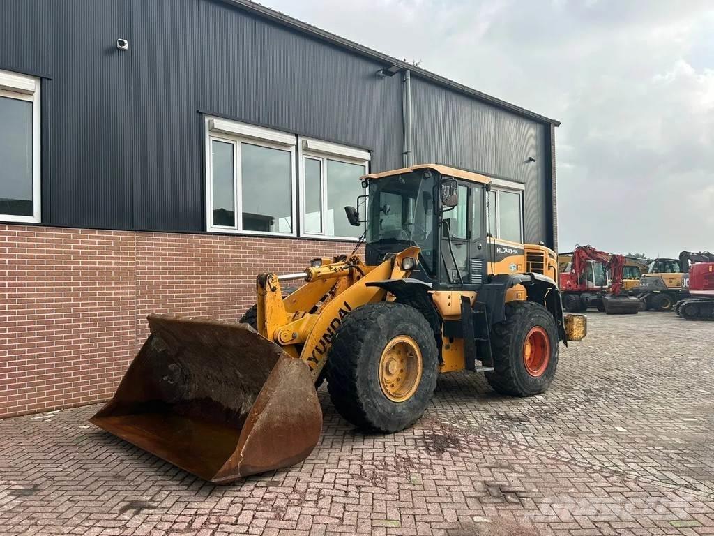 Hyundai HL 740-9A Kolesni nakladalci