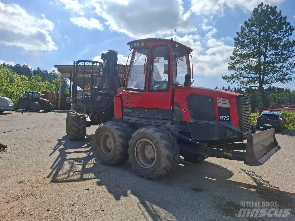 Komatsu 875 Forwarderji