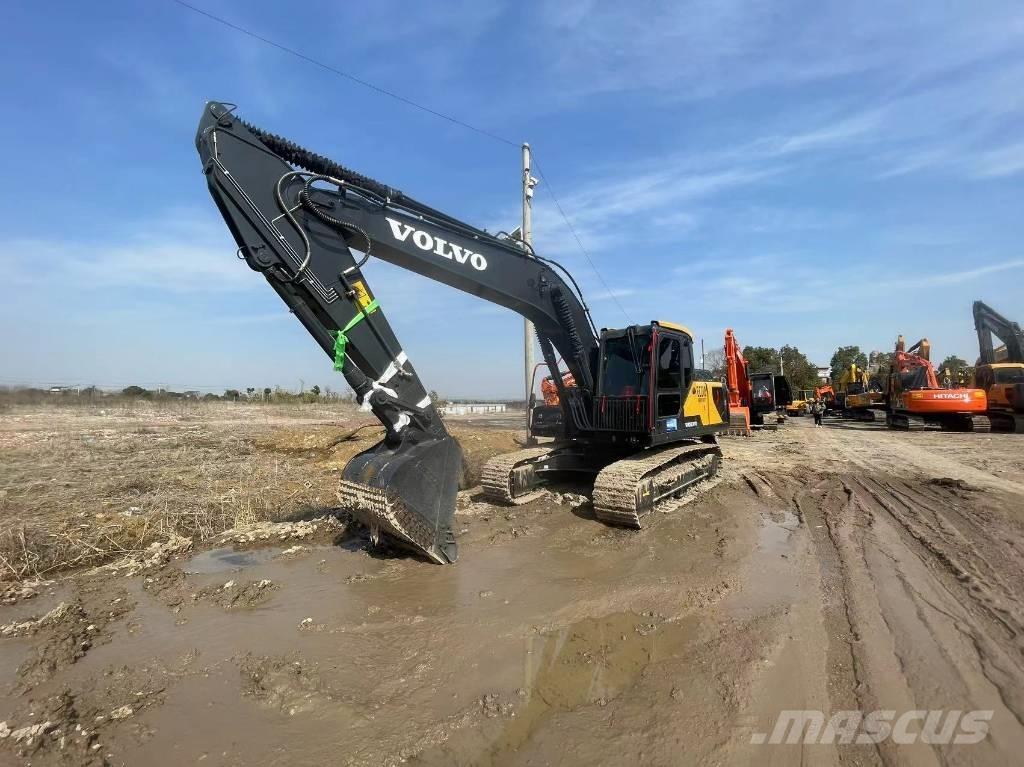 Volvo EC210 Bagri goseničarji