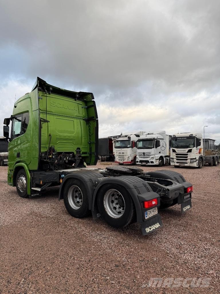 Scania R 450 LA6x2NB Vlačilci