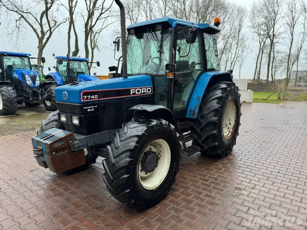 Ford 7740 Traktorji