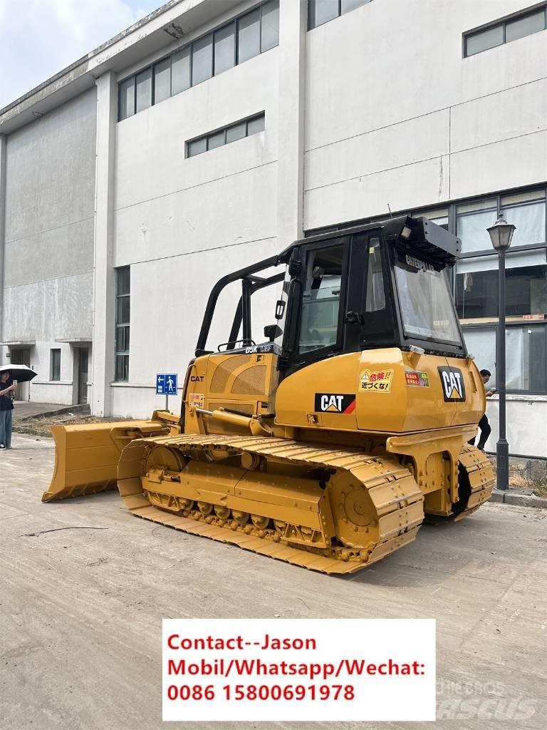 CAT D5K Buldožerji goseničarji
