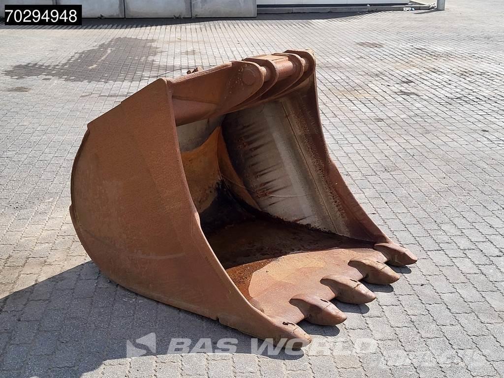 Volvo  Ladijski kontejnerji