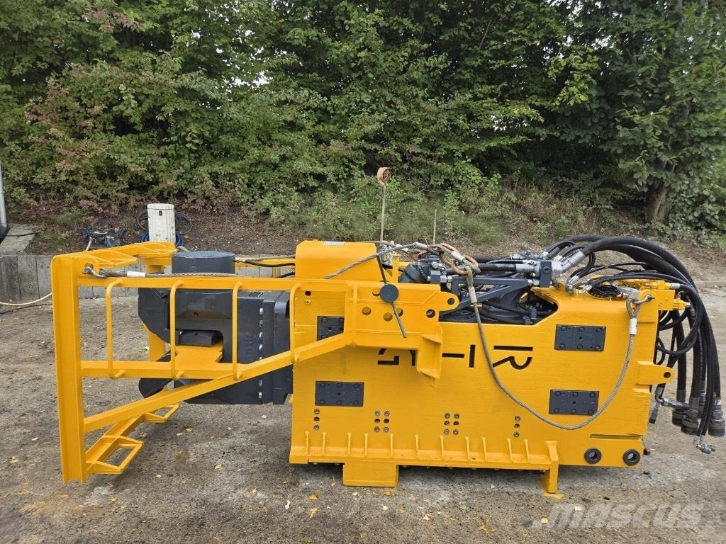 Bauer Vibro MR 145 V Dodatki in rezevni deli za opremo za zabijanje stebrov pilotov