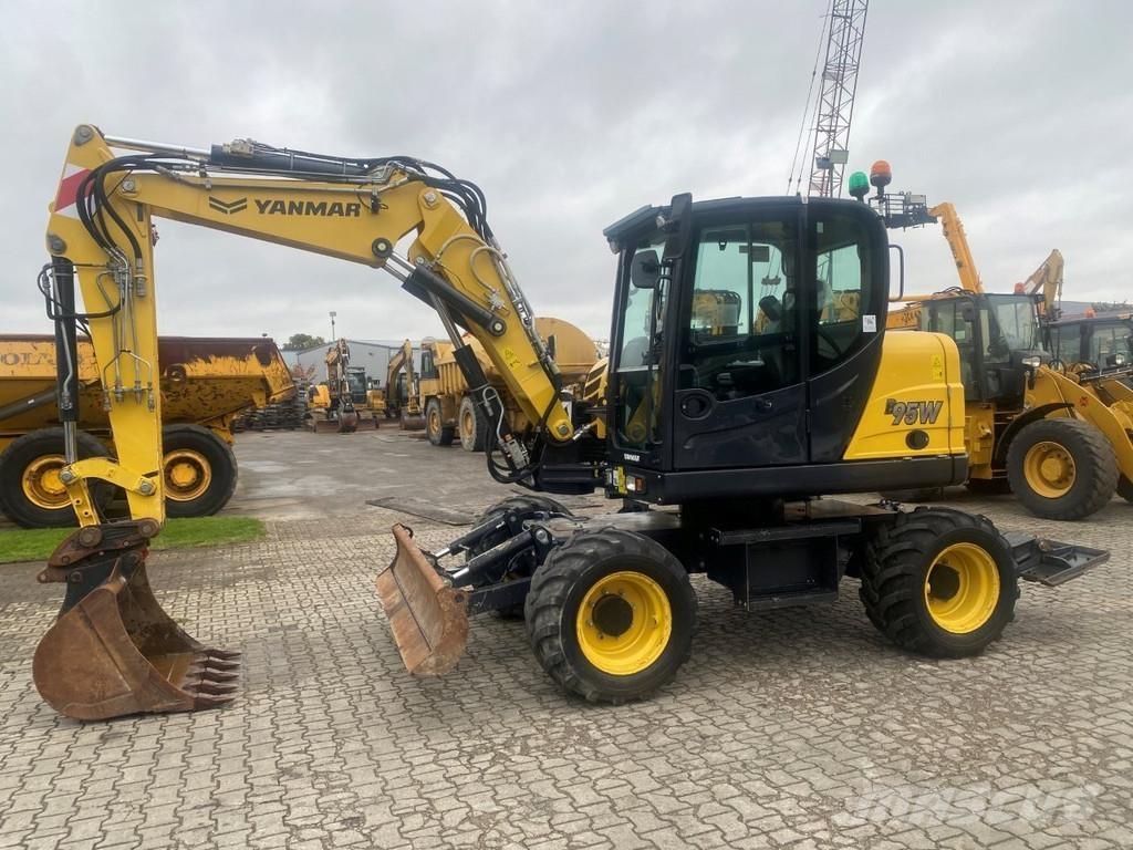 Yanmar B95w NVT Bagri na kolesih