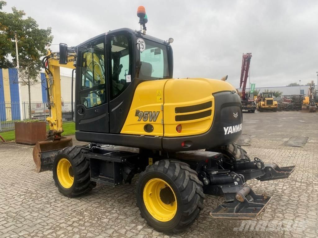 Yanmar B95w NVT Bagri na kolesih