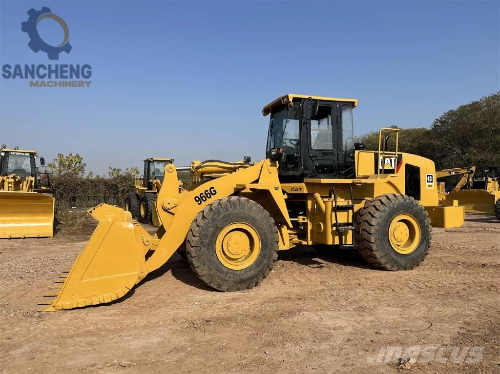 CAT 966 G Kolesni nakladalci