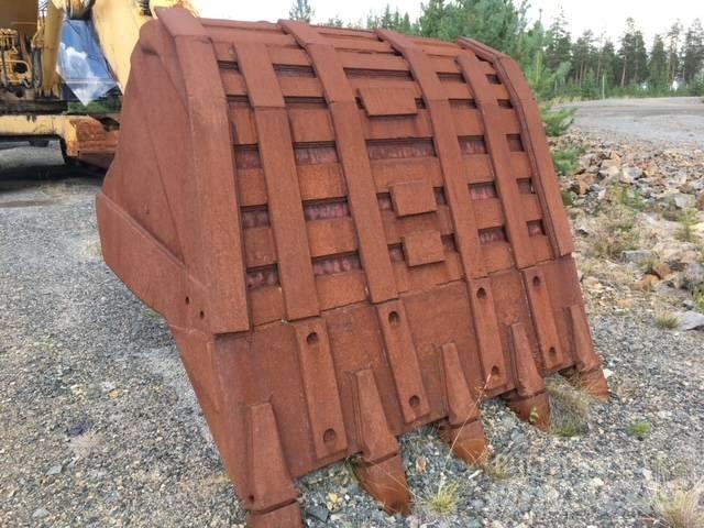 Komatsu PC 1000-1 Bagri goseničarji