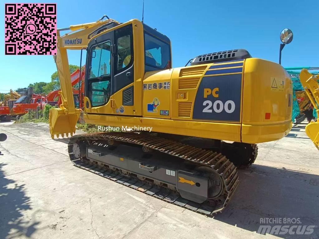 Komatsu PC 200 Midi bagri 7t – 12t