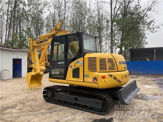Komatsu PC 70 Bagri goseničarji