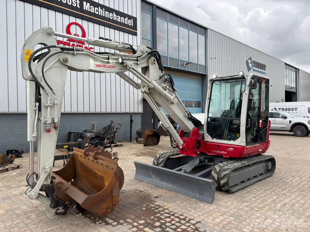 Takeuchi TB 370 Mini bagri <7t