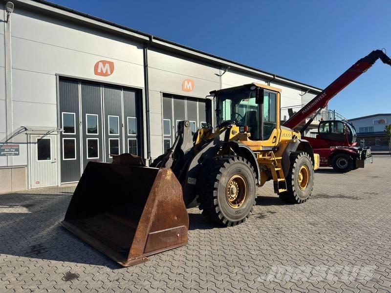 Volvo L90F Kolesni nakladalci