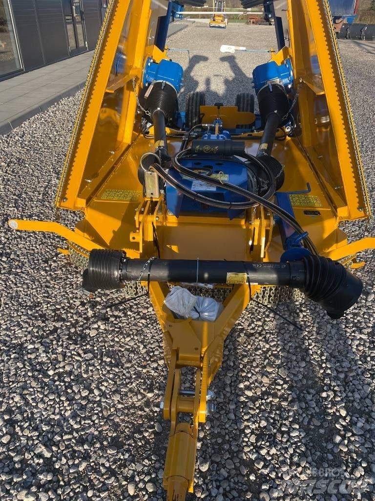Bomford TriWing 4600 Kosilnice