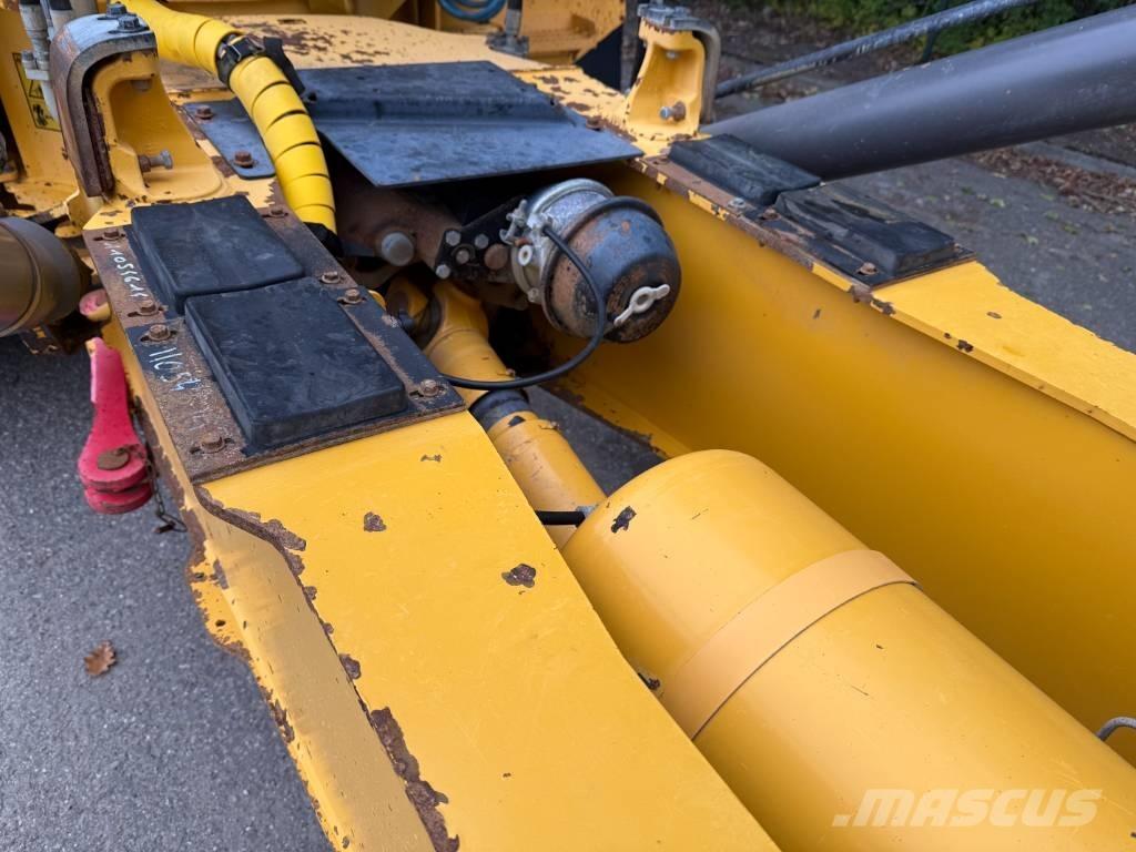 Volvo A 25 D Zglobni demperji