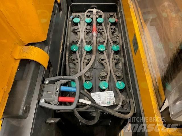 Jungheinrich ERC 214 Ročni električni viličar