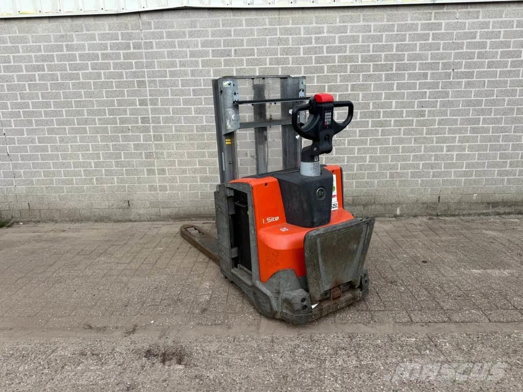 BT SWE200D Ročni električni viličar