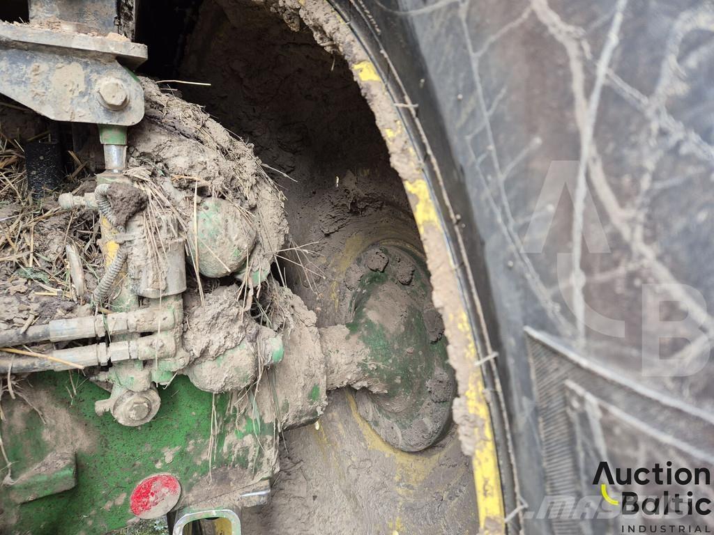 John Deere 6210 R Traktorji