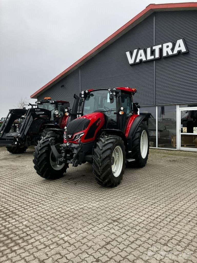 Valtra G135 Active Traktorji