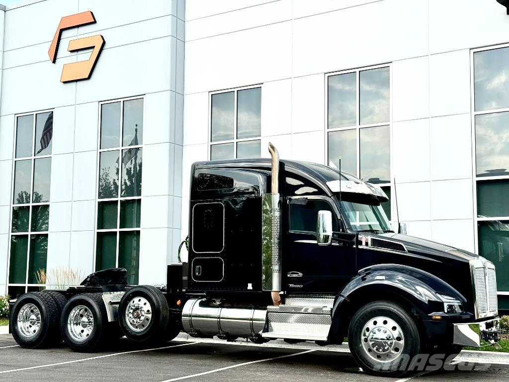 Kenworth T 880 Vlačilci