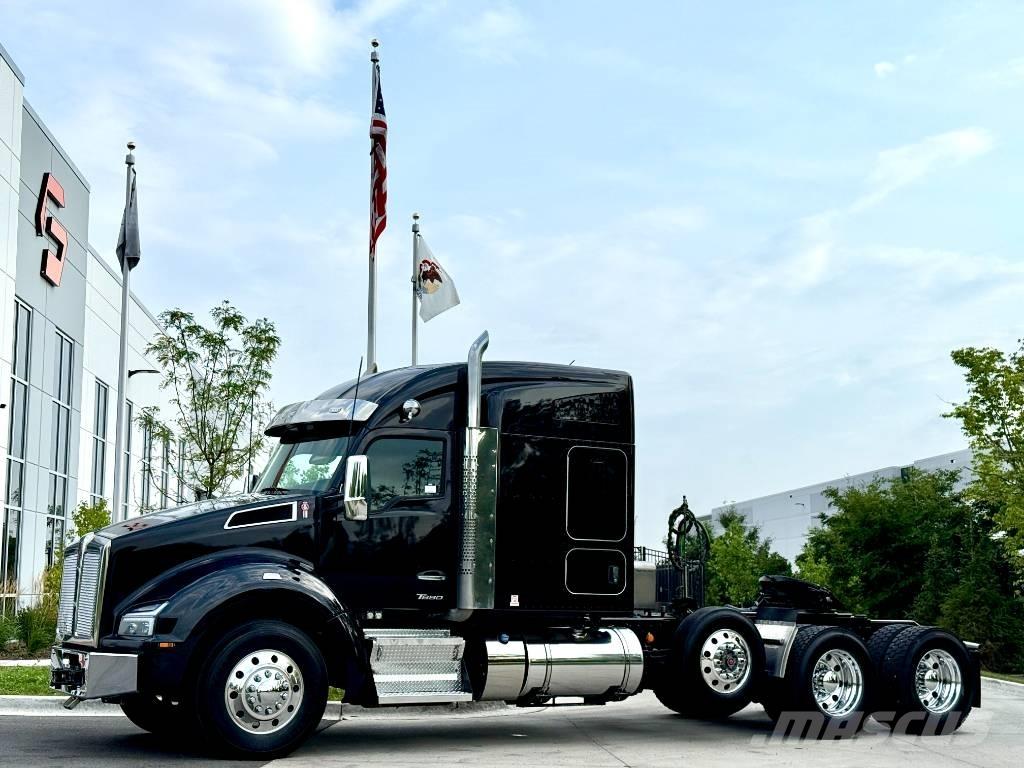 Kenworth T 880 Vlačilci