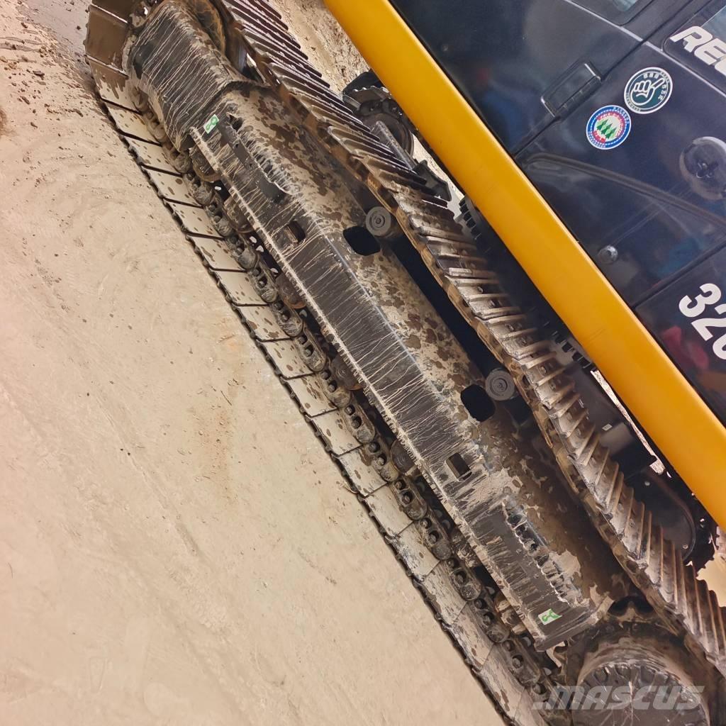 CAT 320 D2L Bagri goseničarji