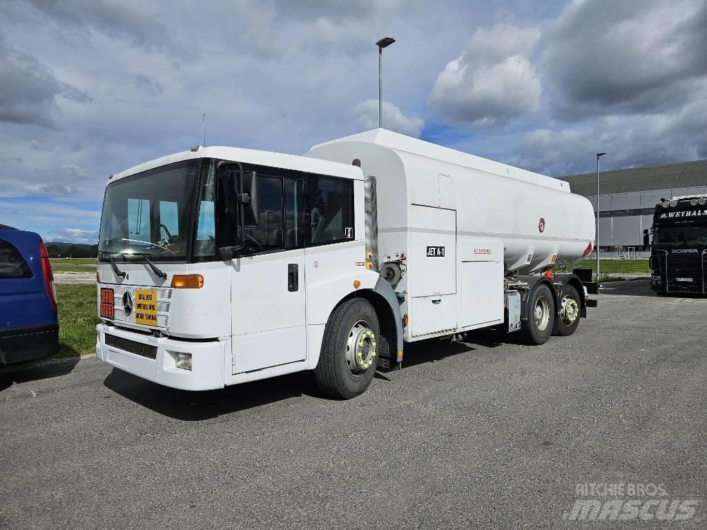 Mercedes-Benz Econic Tovornjaki cisterne