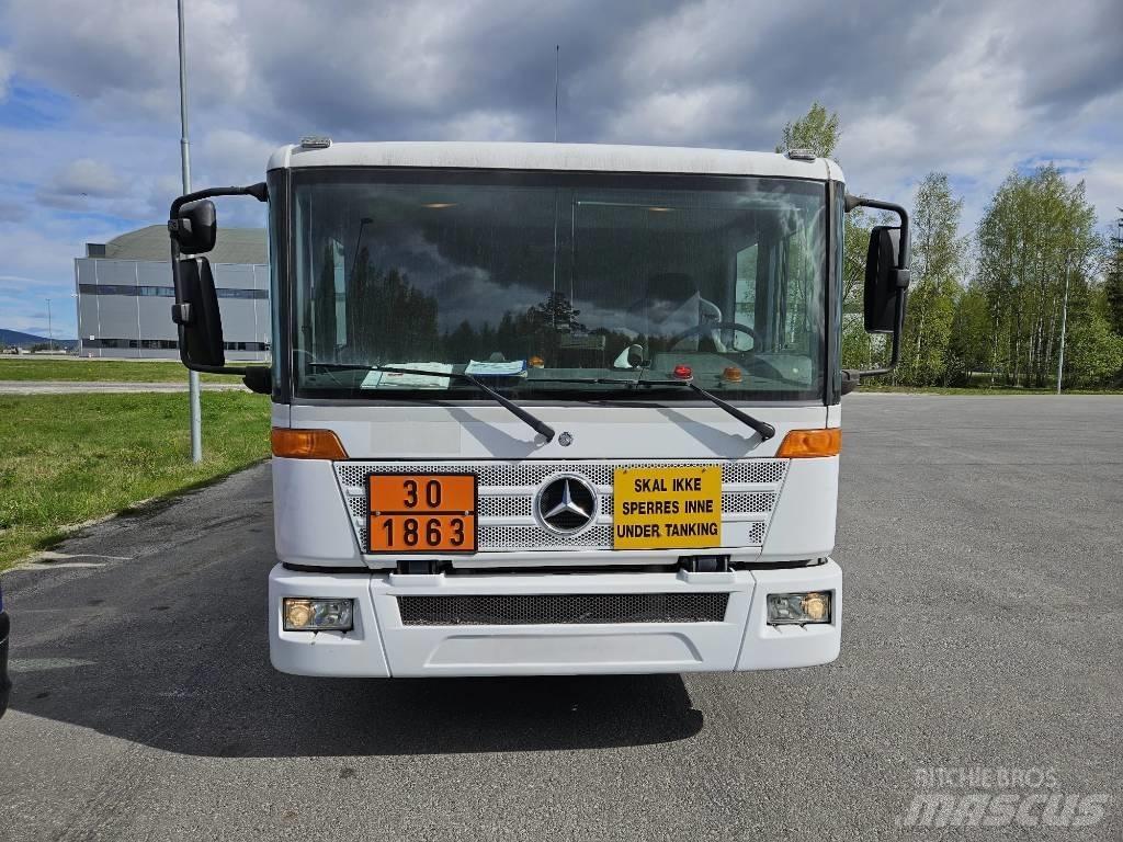 Mercedes-Benz Econic Tovornjaki cisterne