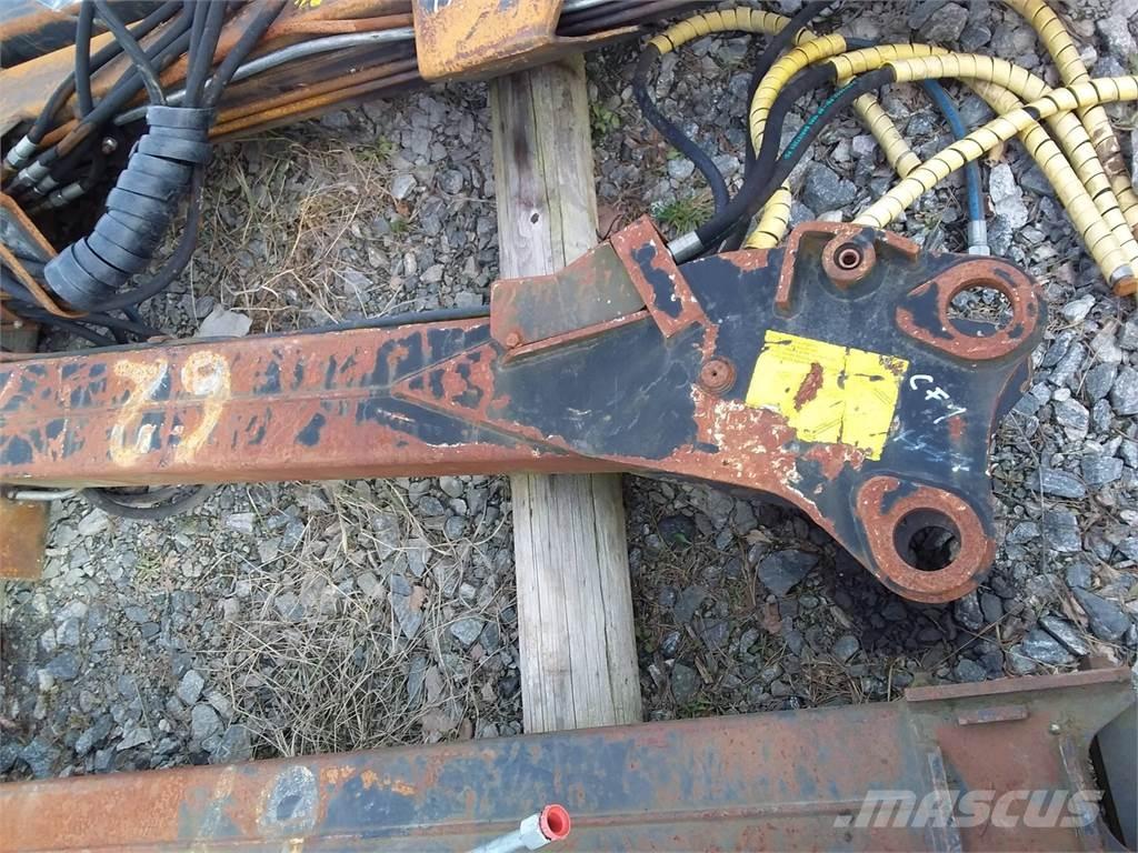 John Deere CF 1 Žerjavi za debla