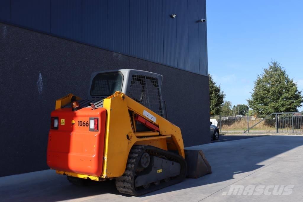 Bobcat T 140 Skid steer mini nakladalci