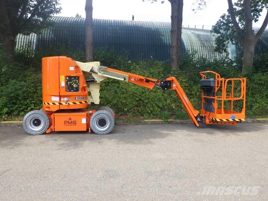 JLG E300AJP Zglobne dvižne ploščadi