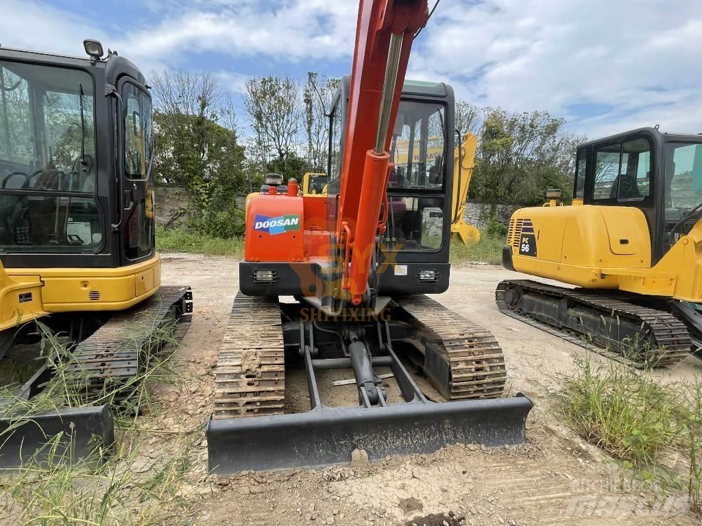 Doosan DX 55 Mini bagri <7t