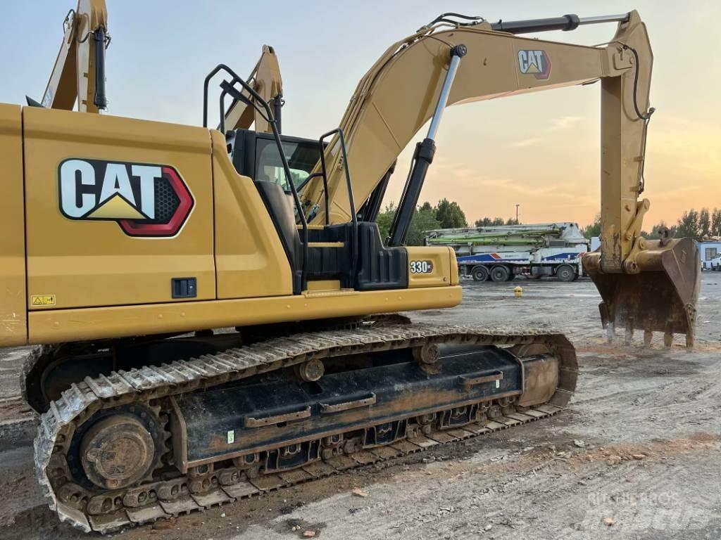 CAT 330 GC Bagri goseničarji