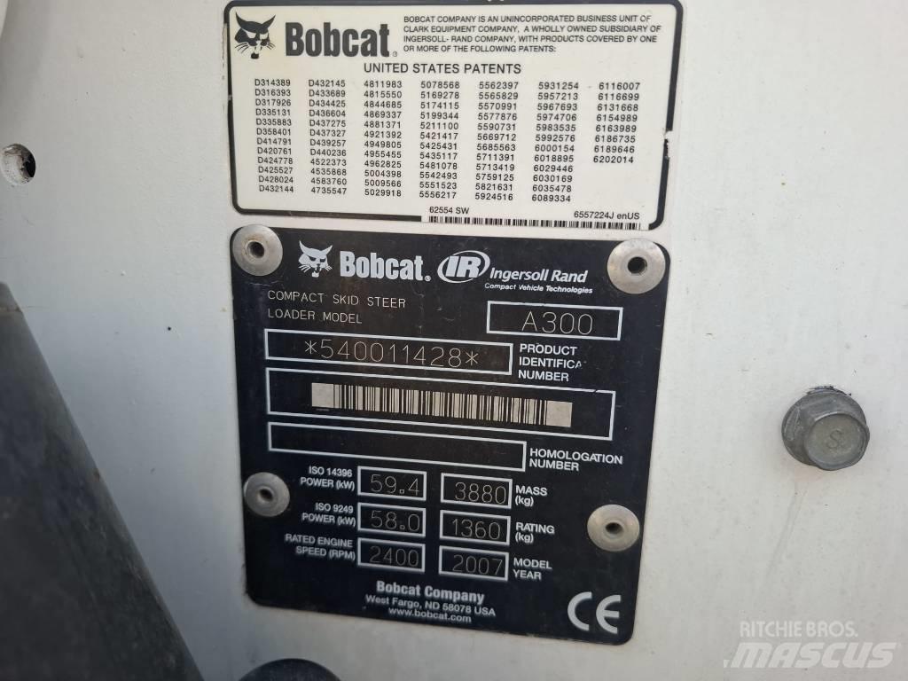 Bobcat A 300 Skid steer mini nakladalci