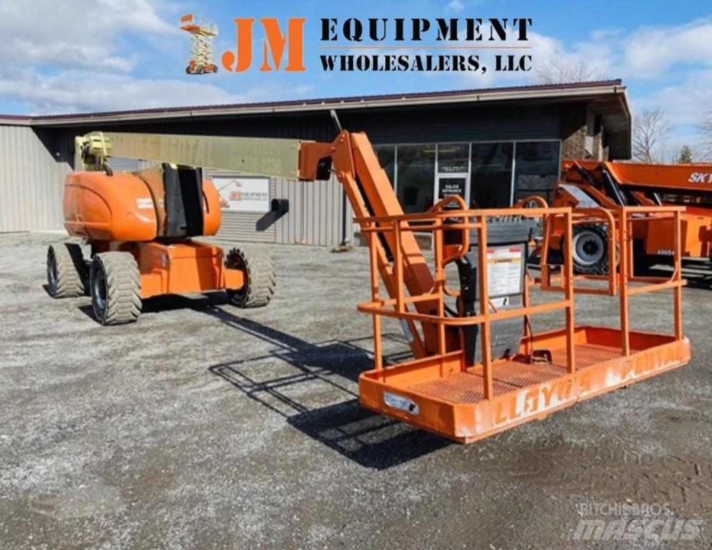 JLG 800 AJ Zglobne dvižne ploščadi